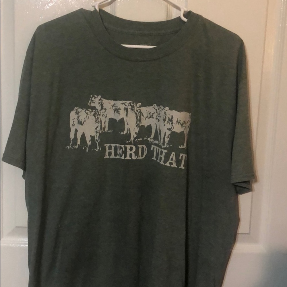 T shirt